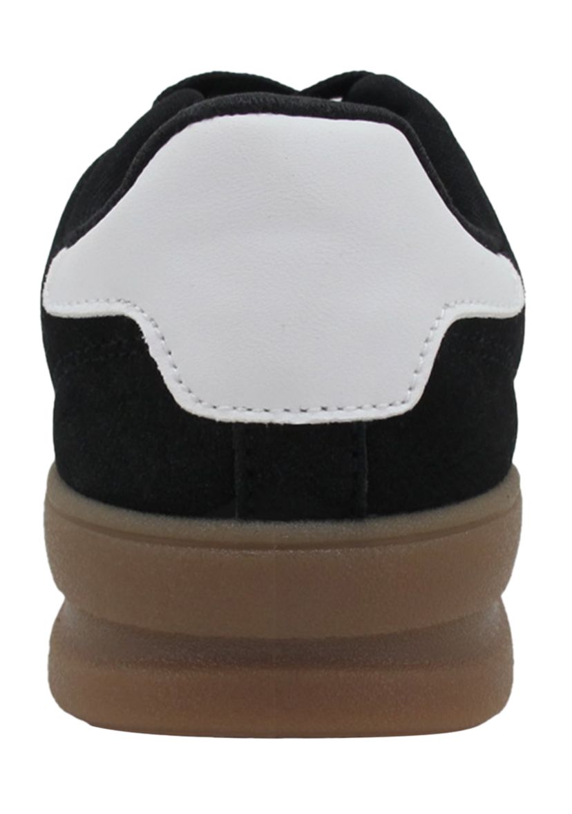 Metro Sneakers