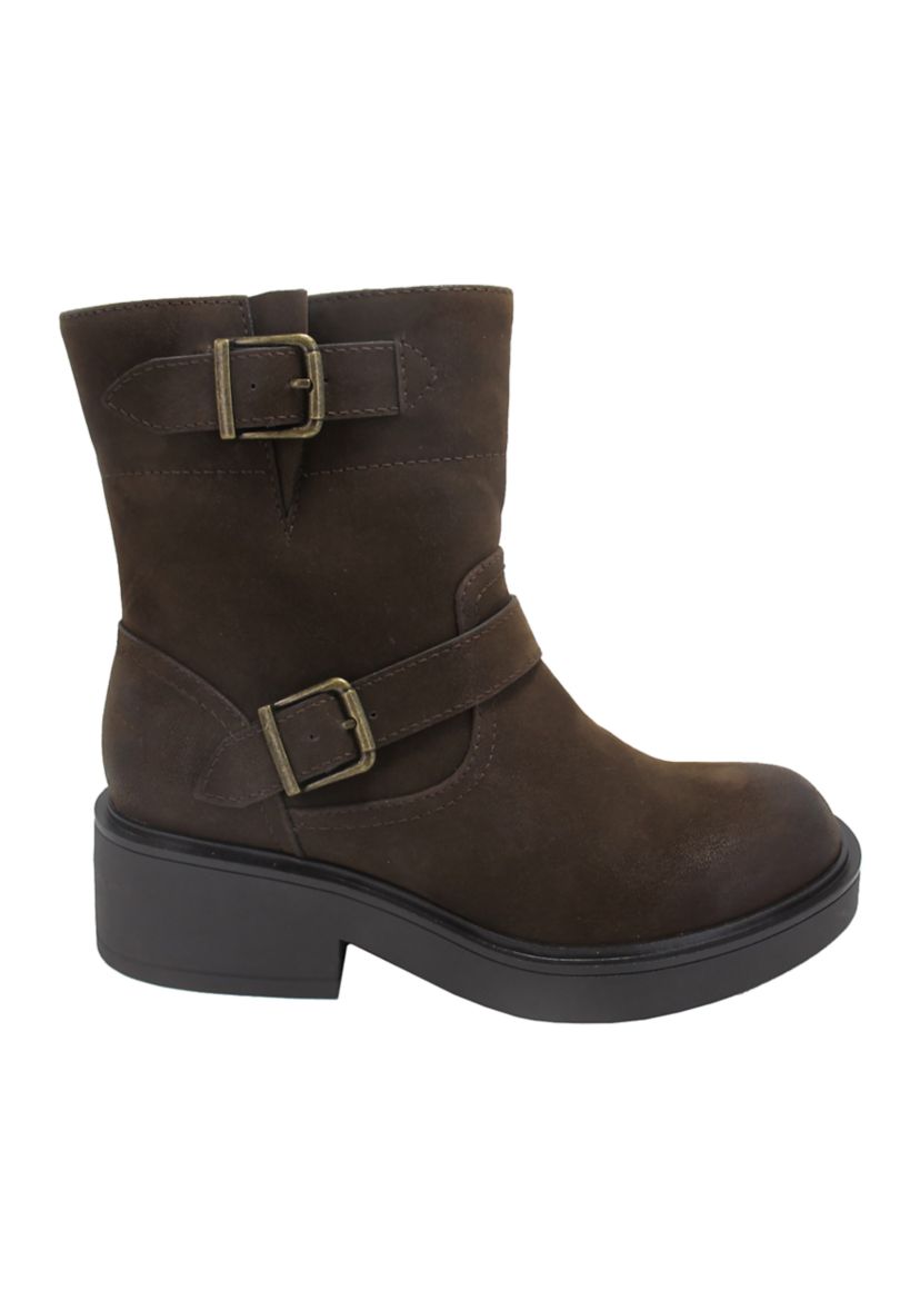Motive Boots