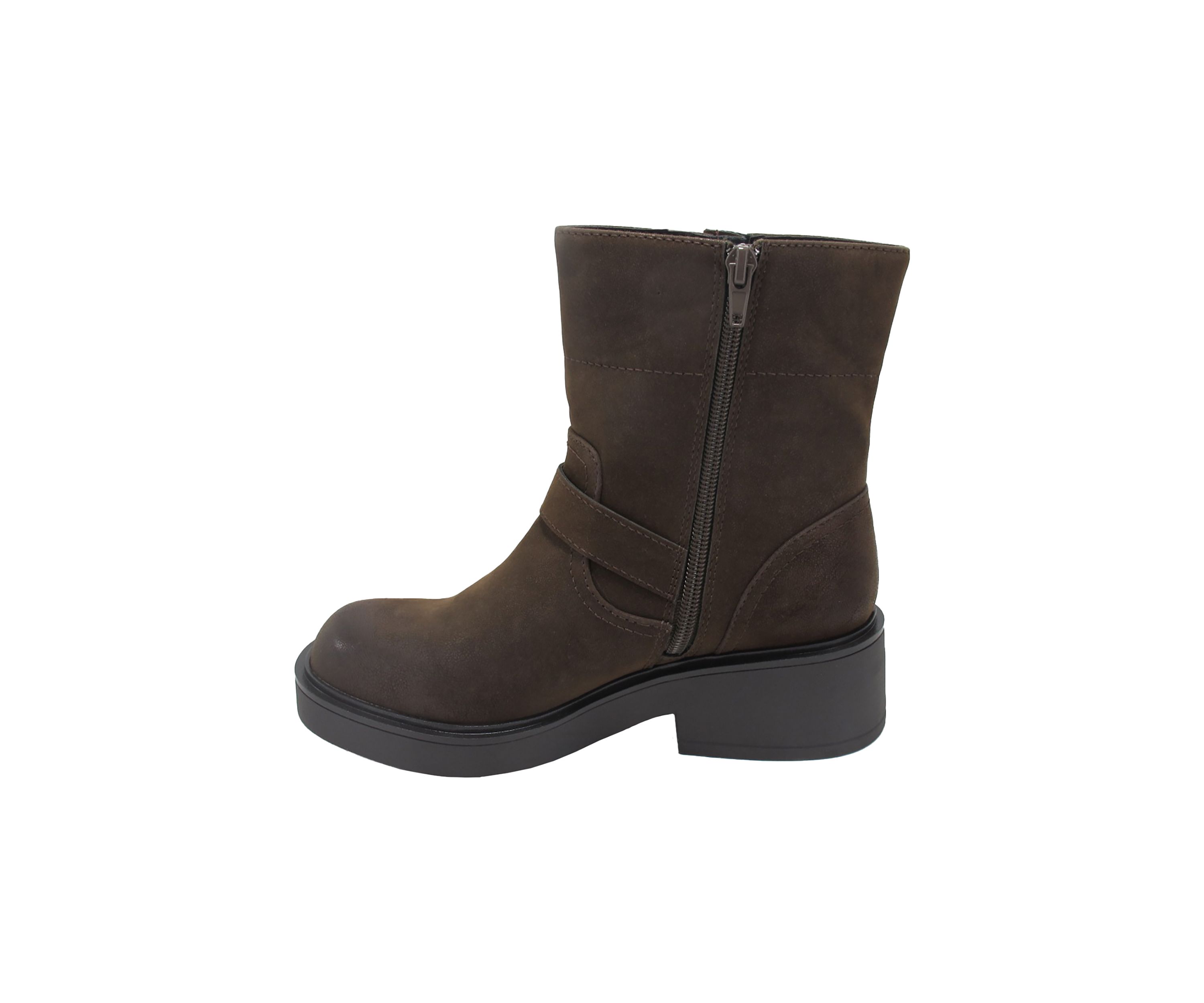 Motive Boots