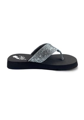 Belk yellow box hot sale flip flops sale