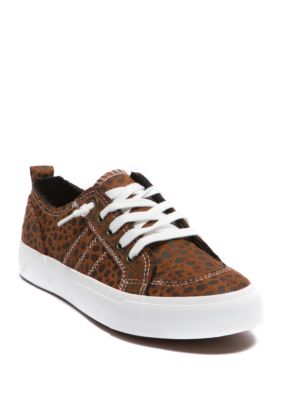 Jellypop Kory Cheetah Sneakers belk