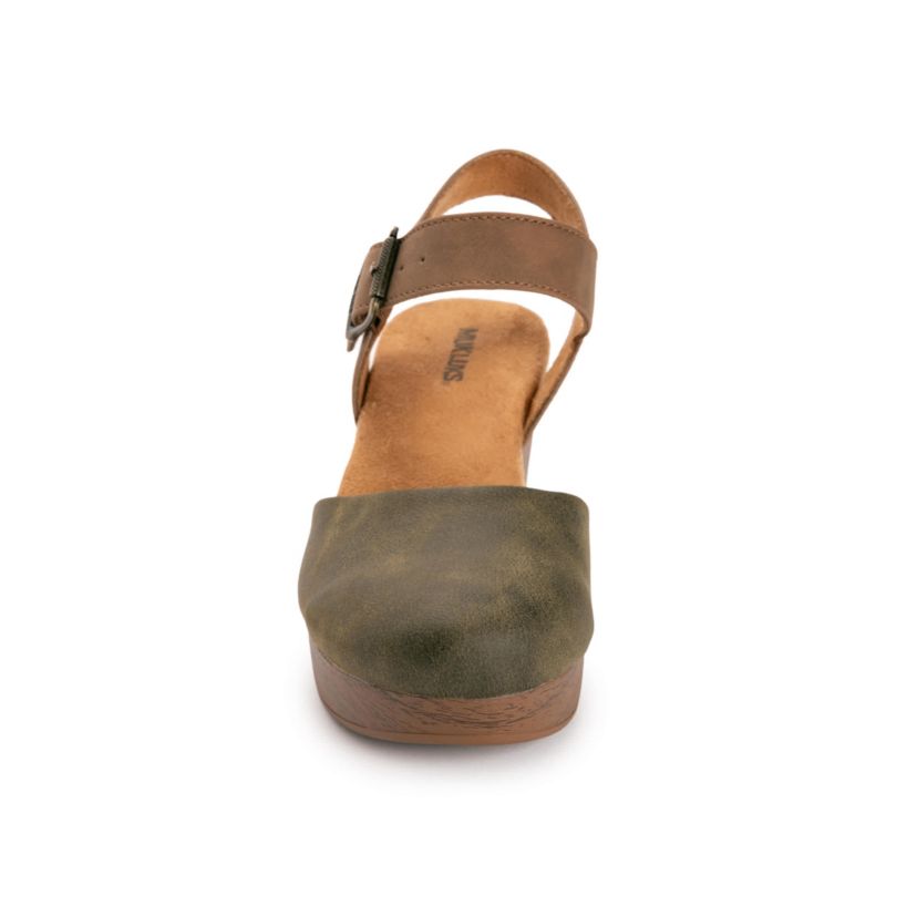 Womens Merritt Closed Toe Quarter Strap Shoe