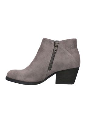 Bella Vita Shoes & Boots