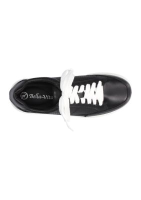 Novia Lace Up Sneakers