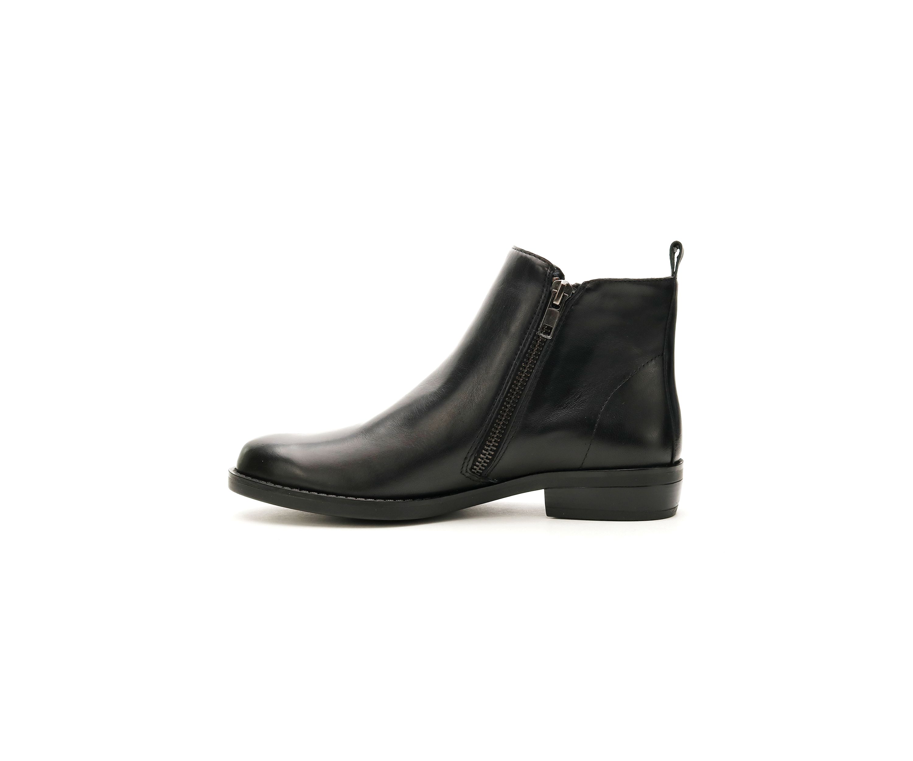 Cubana Boots
