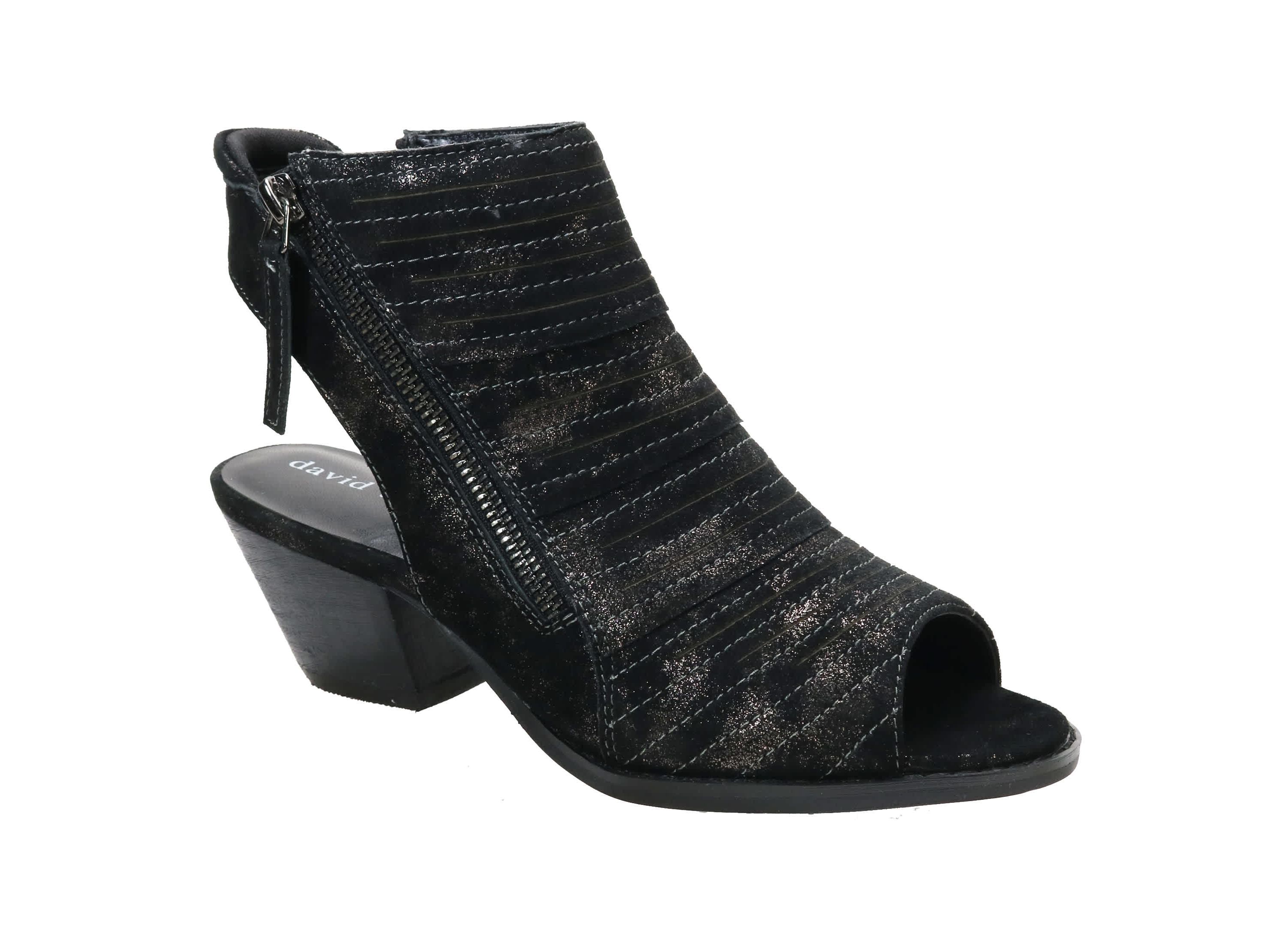 Sideview Sandal