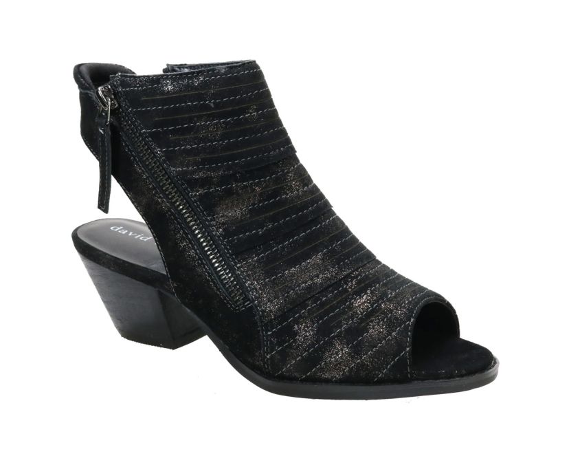 Sideview Sandal