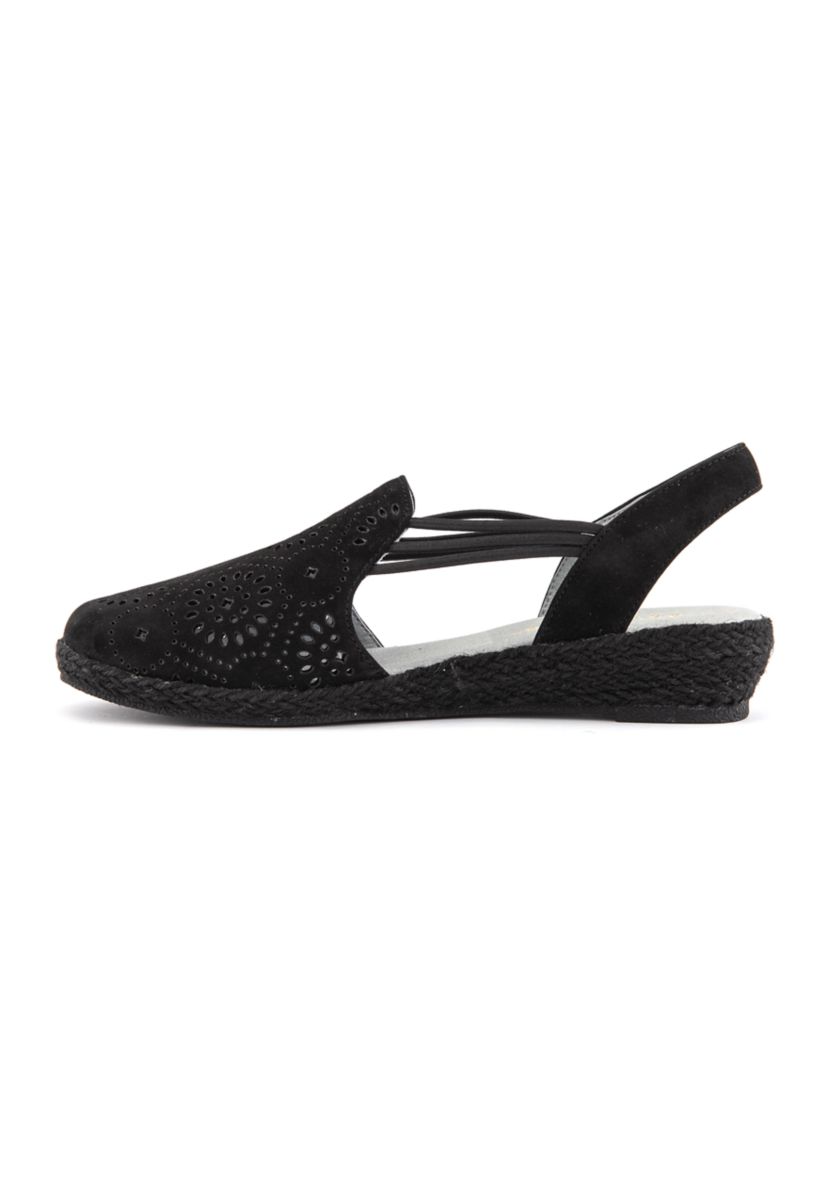 Zena Sandals 