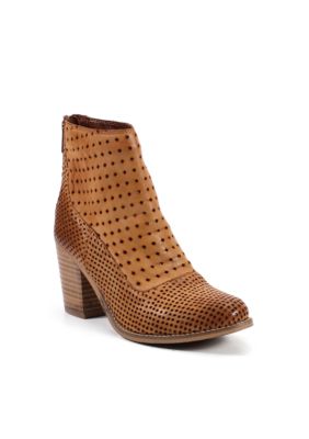 diba true boots belk