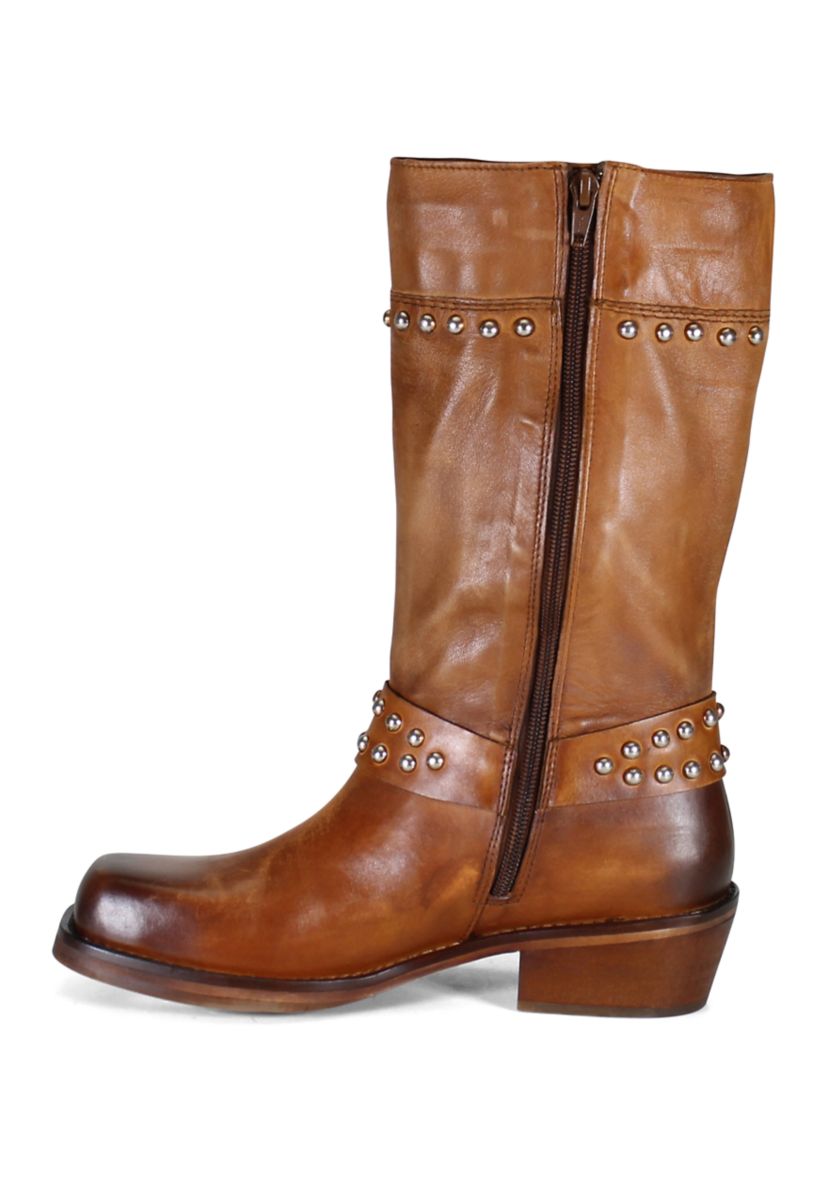 Val Dosta Western Inspired Boots