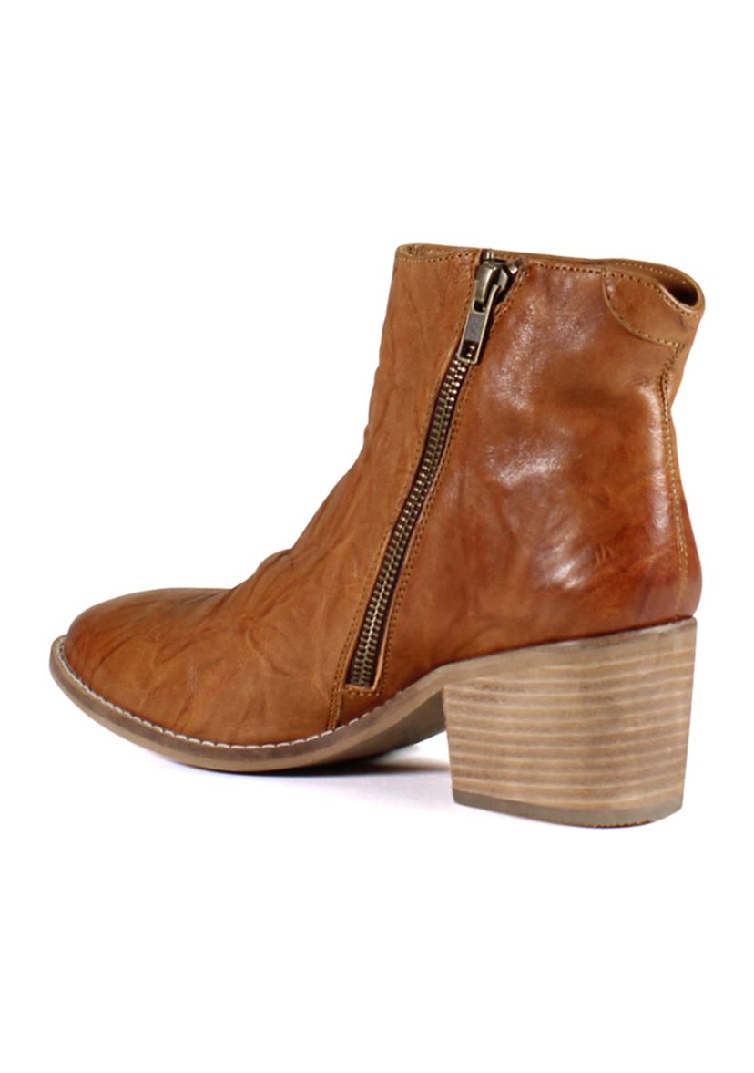 Hour Lee Boots