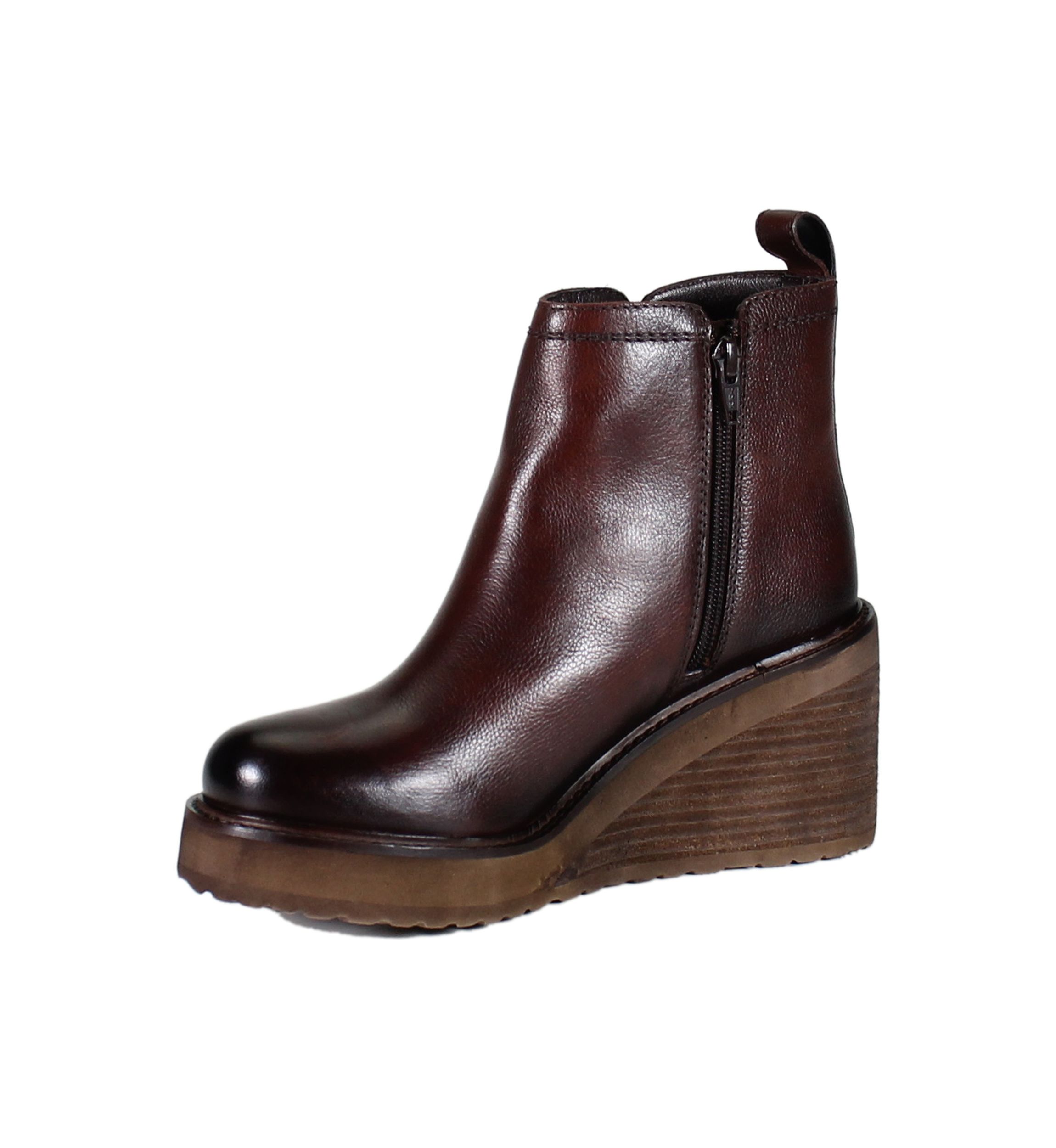 Circle It Wedge Booties