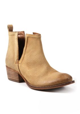 diba true boots belk