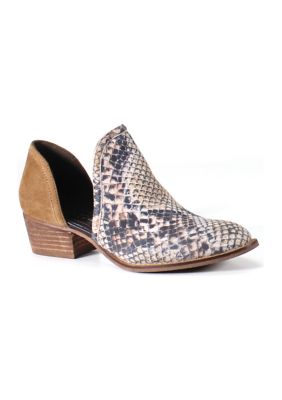 Diba true shop cutout bootie