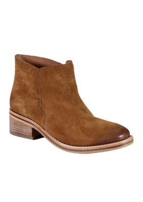 Belk women's clearance shoes booties