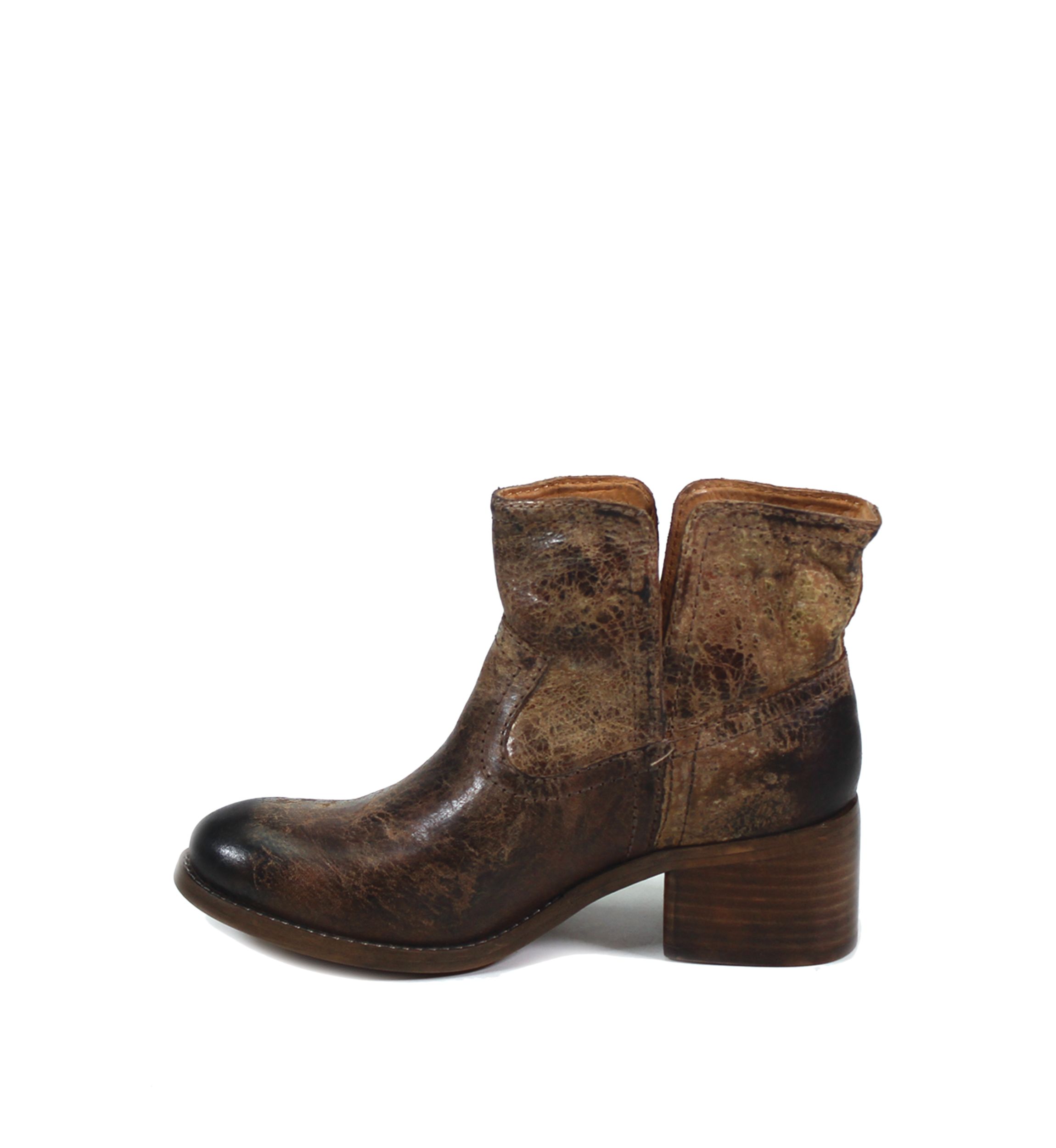 Walnut Grove Vintage Boots