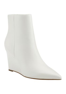 Marc Fisher Women's Wendel Wedge Heels, Ivory, 6M
