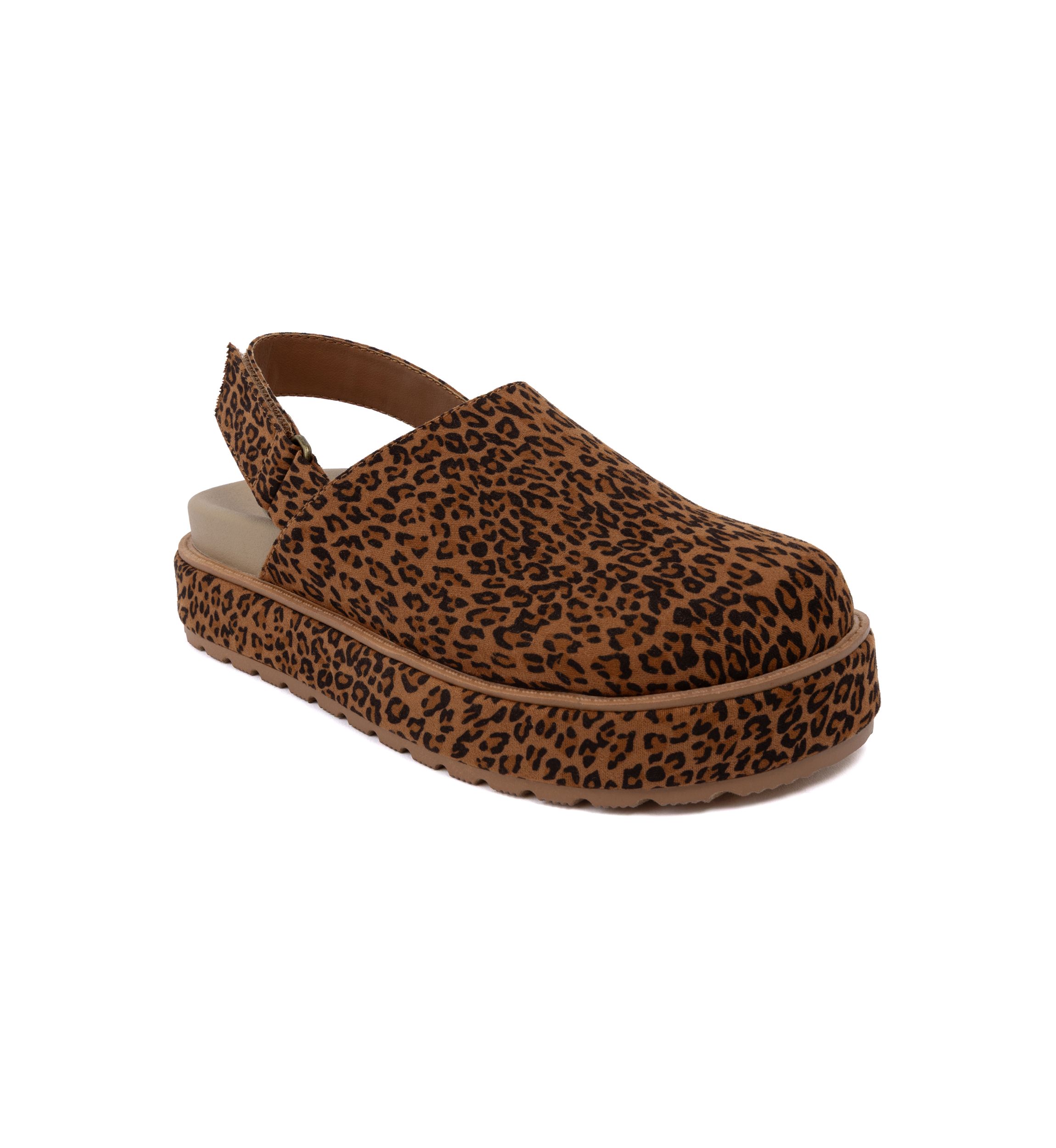Cabin Clogs