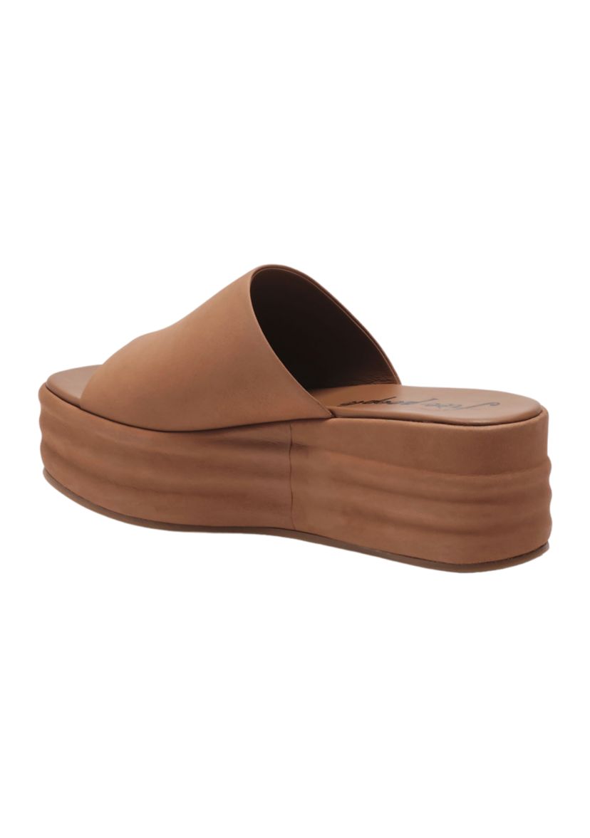 Harbor Flatform  Sandals