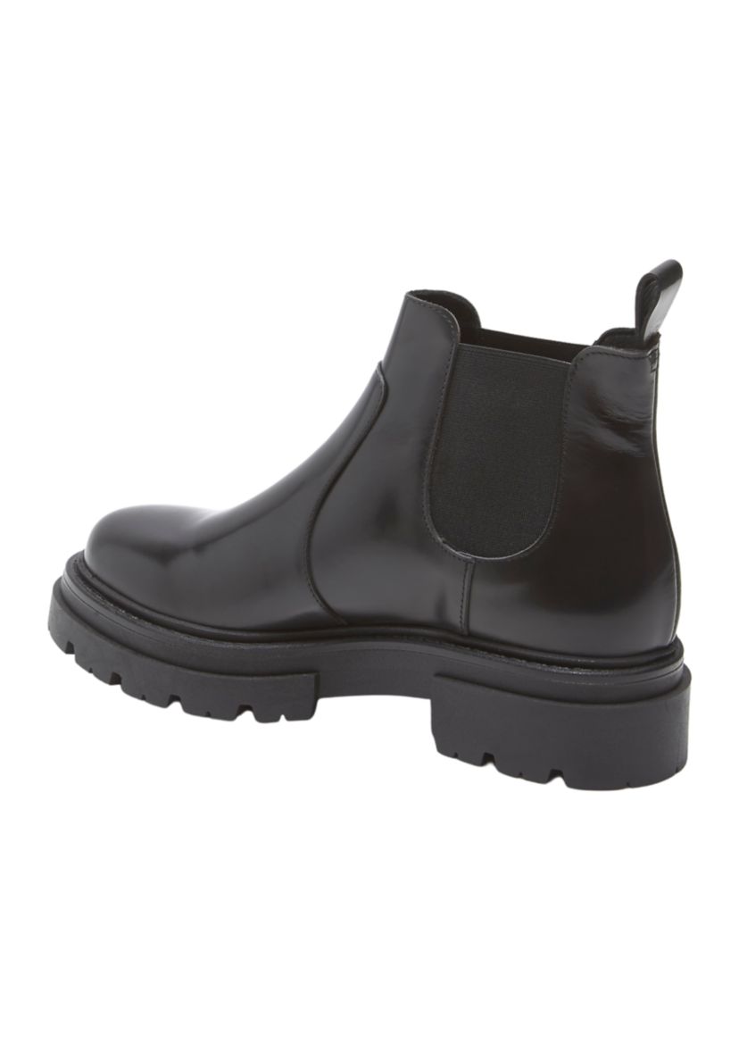 Lola Lug Sole Chelsea Boots