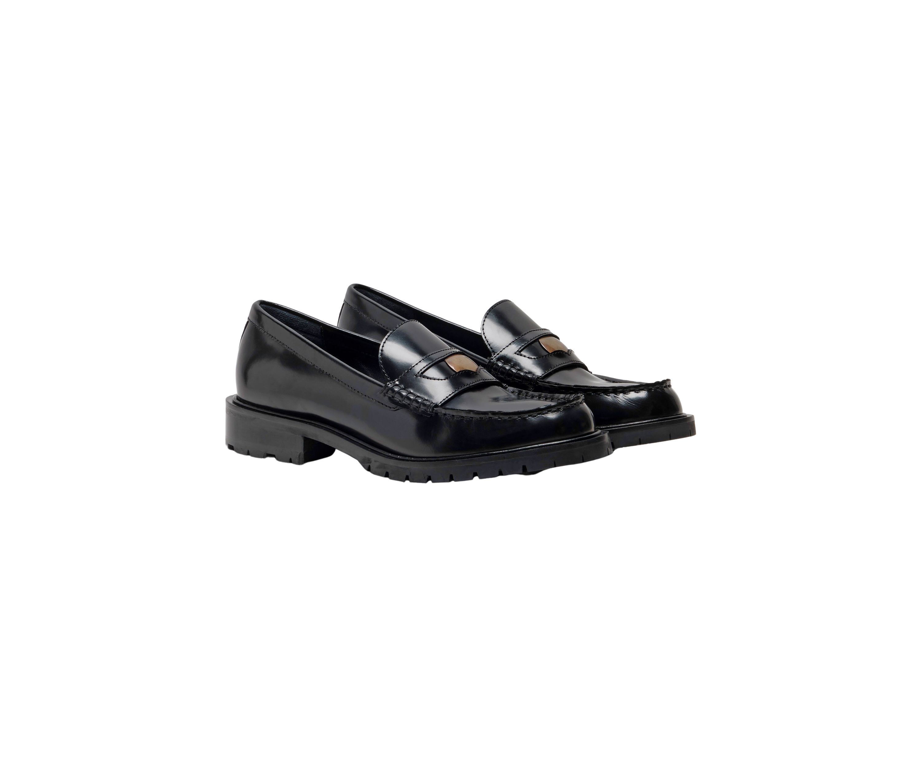 Liv Loafers
