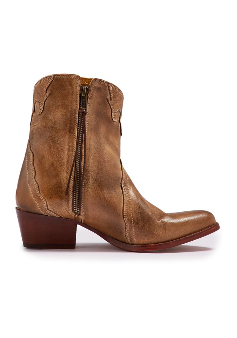 New Frontier Western Boots