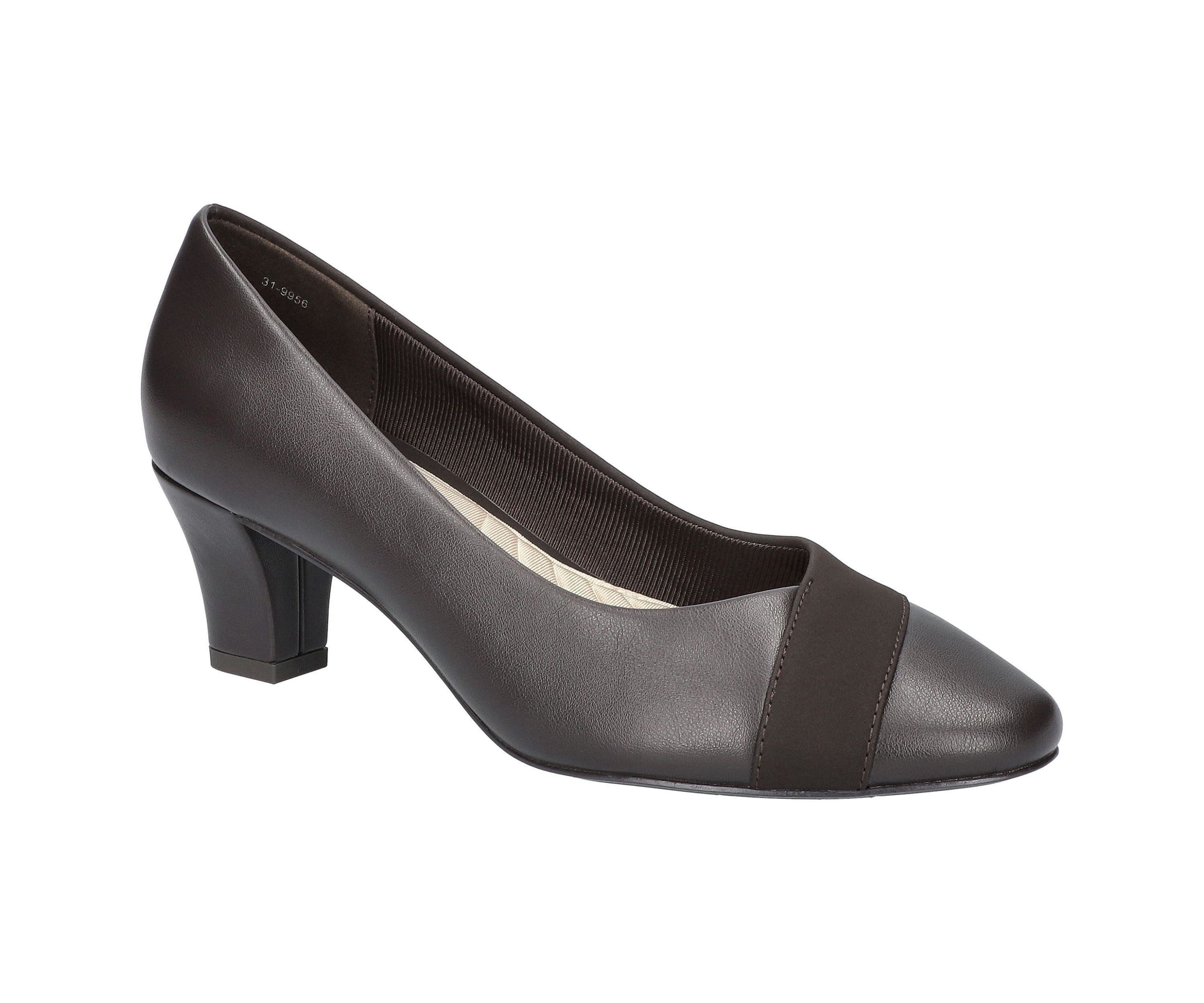 Arya Pumps
