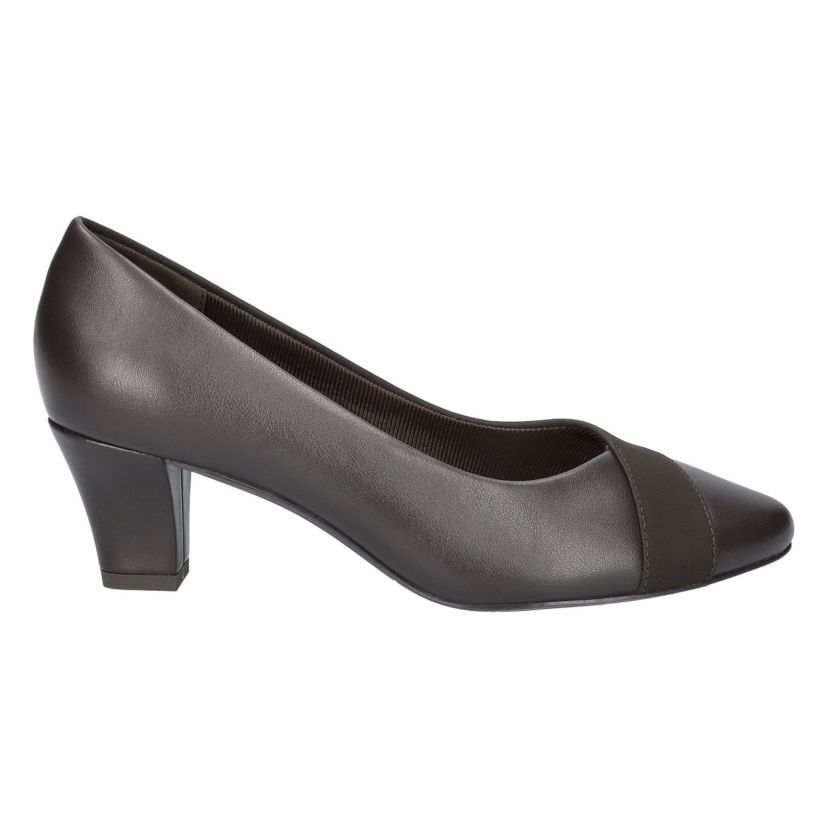Arya Pumps