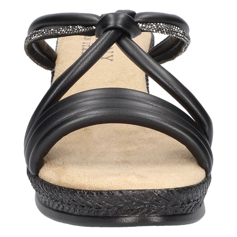 Elvera Wedge Sandals
