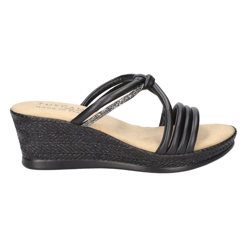 Elvera Wedge Sandals