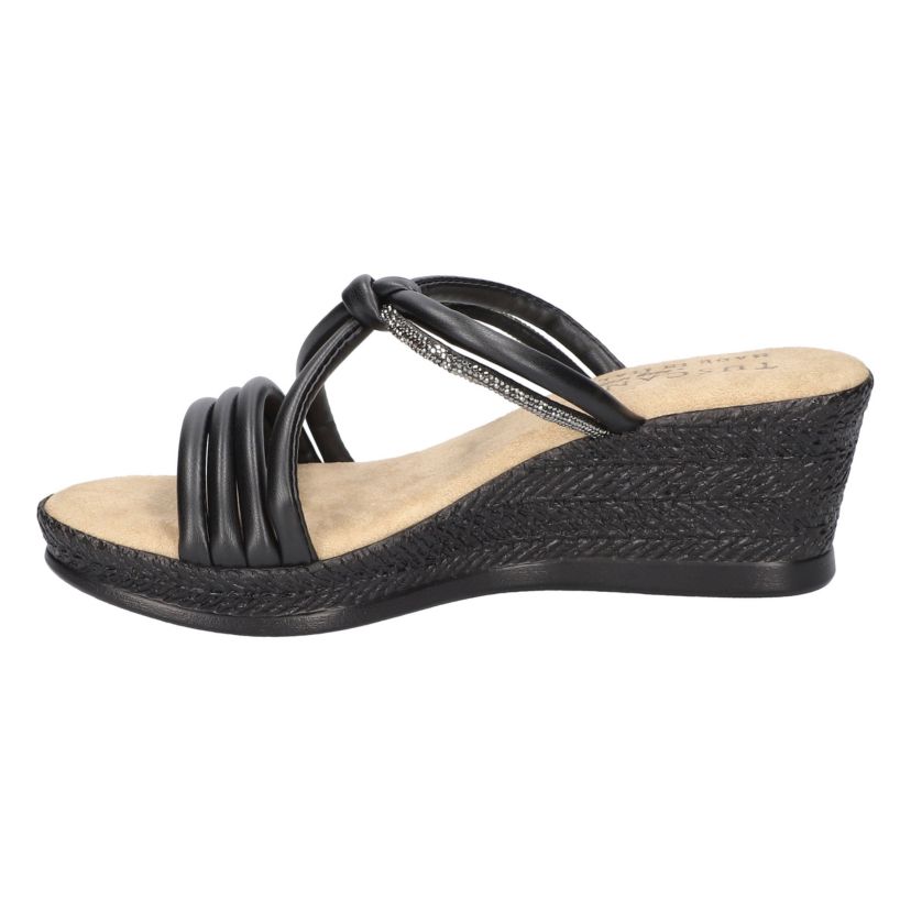 Elvera Wedge Sandals