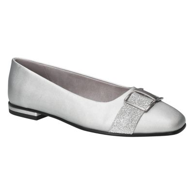 Easy Street Women's Keely Square Toe Flats, Silver, 6WW