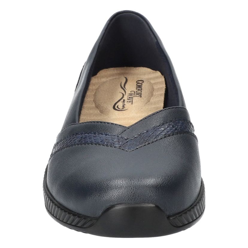 Kiera Comfort Flats