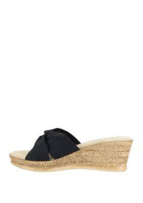 Dinah Wedge Sandal