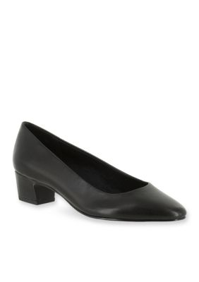 Easy Street Women's Prim Pump, Black, 11M