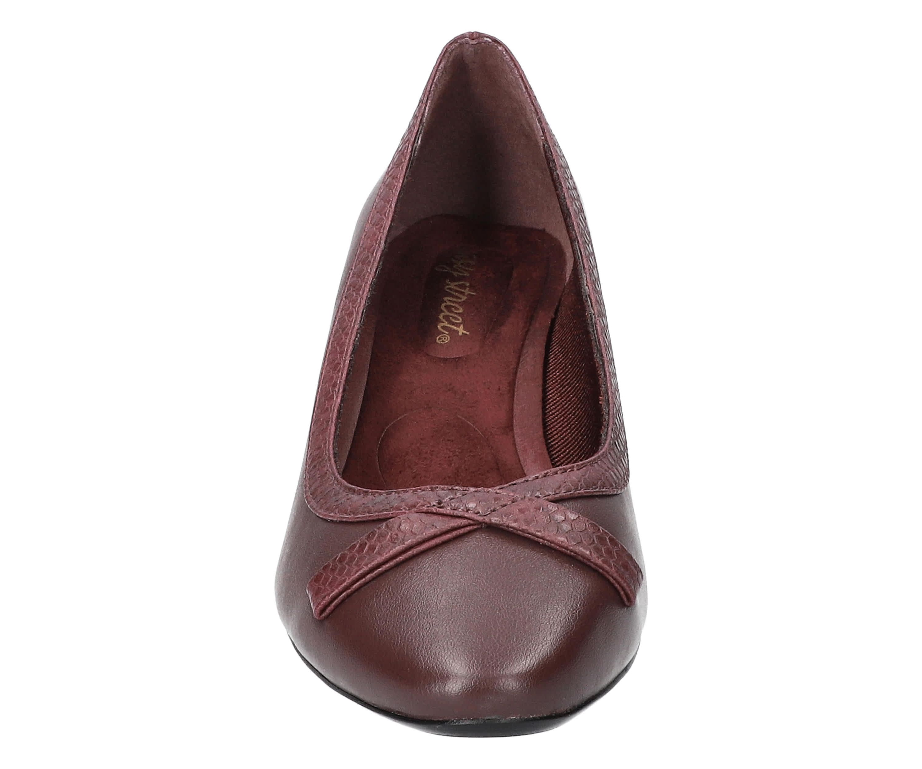 Kata Pumps