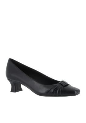 belk wide width shoes