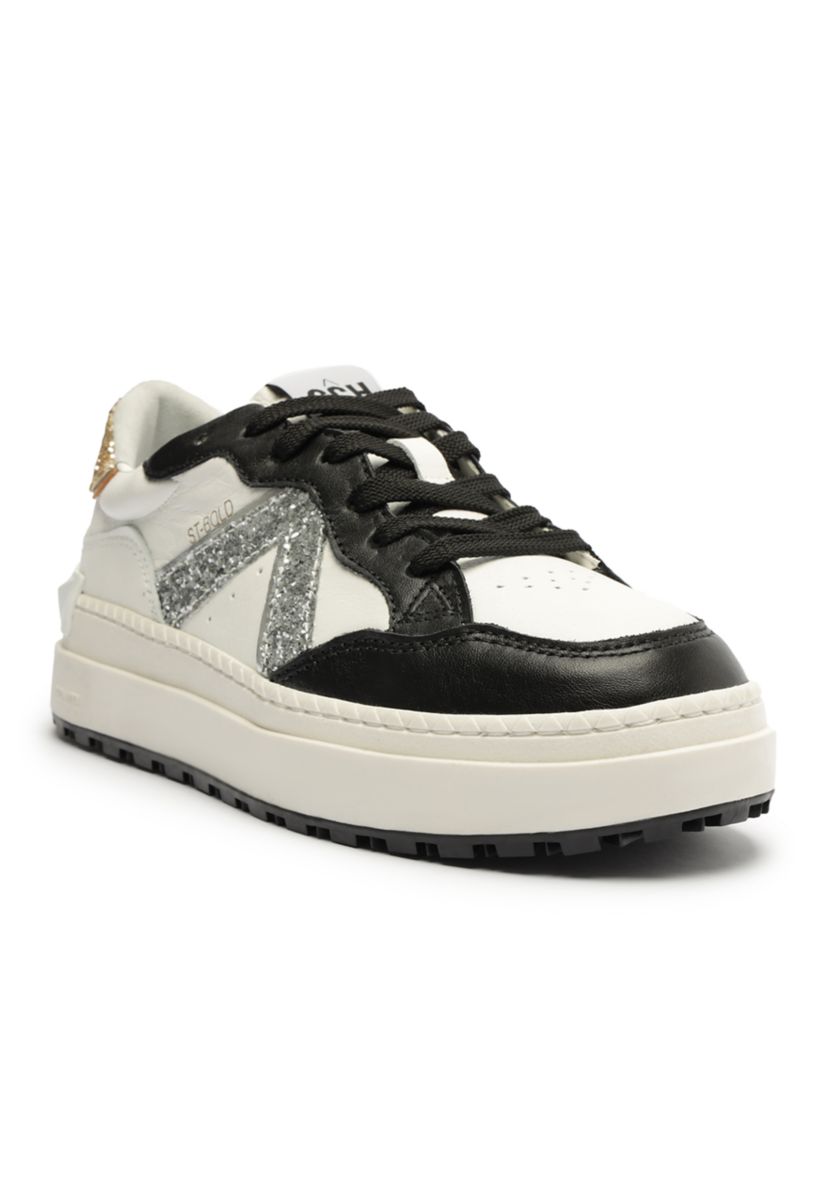 St Bold Sneakers