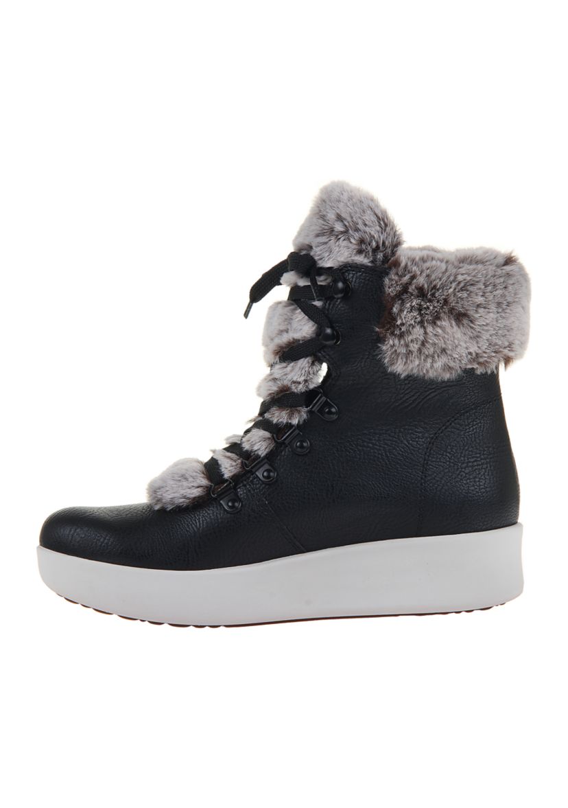 Roam Cold Weather Boots