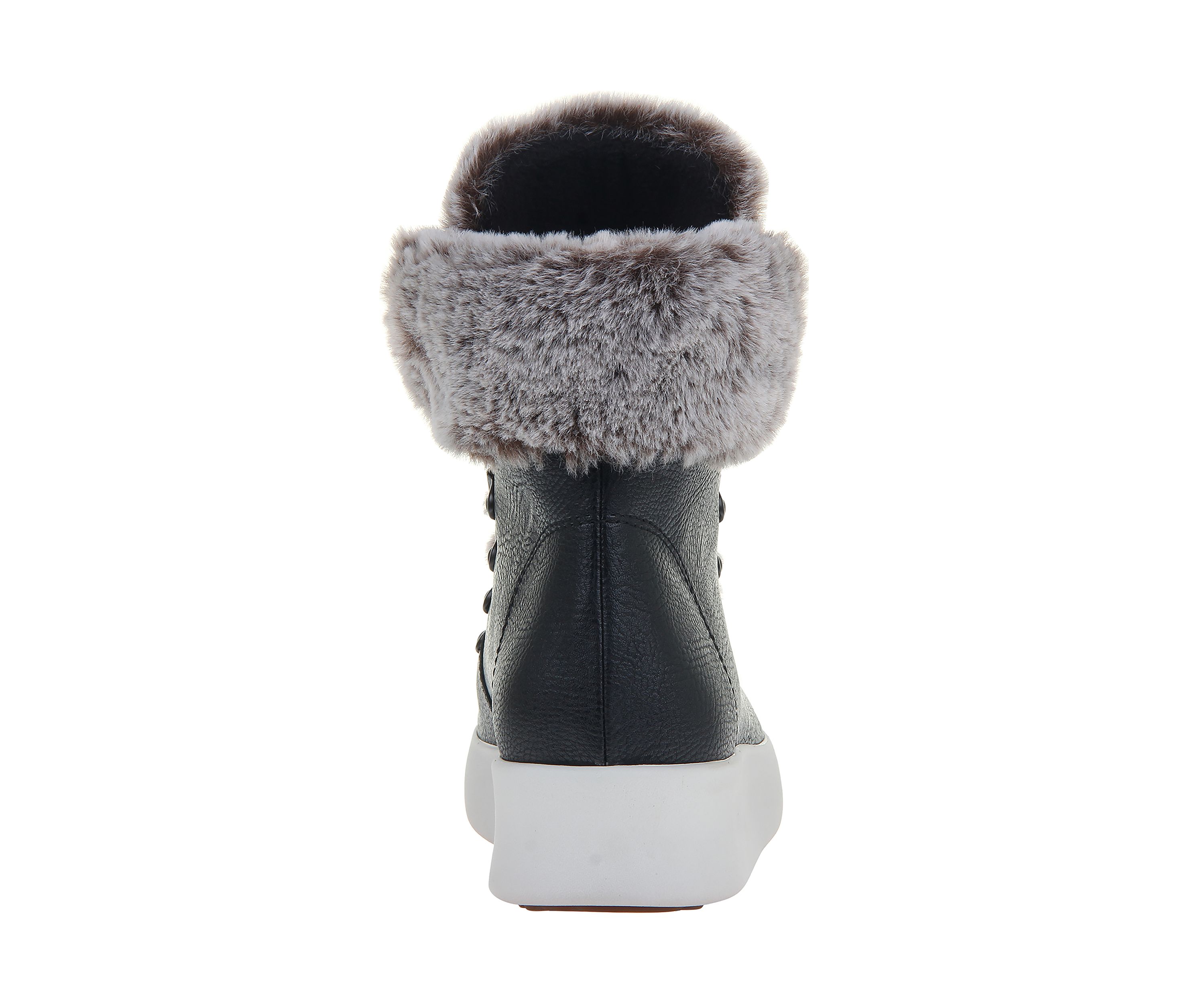 Roam Cold Weather Boots