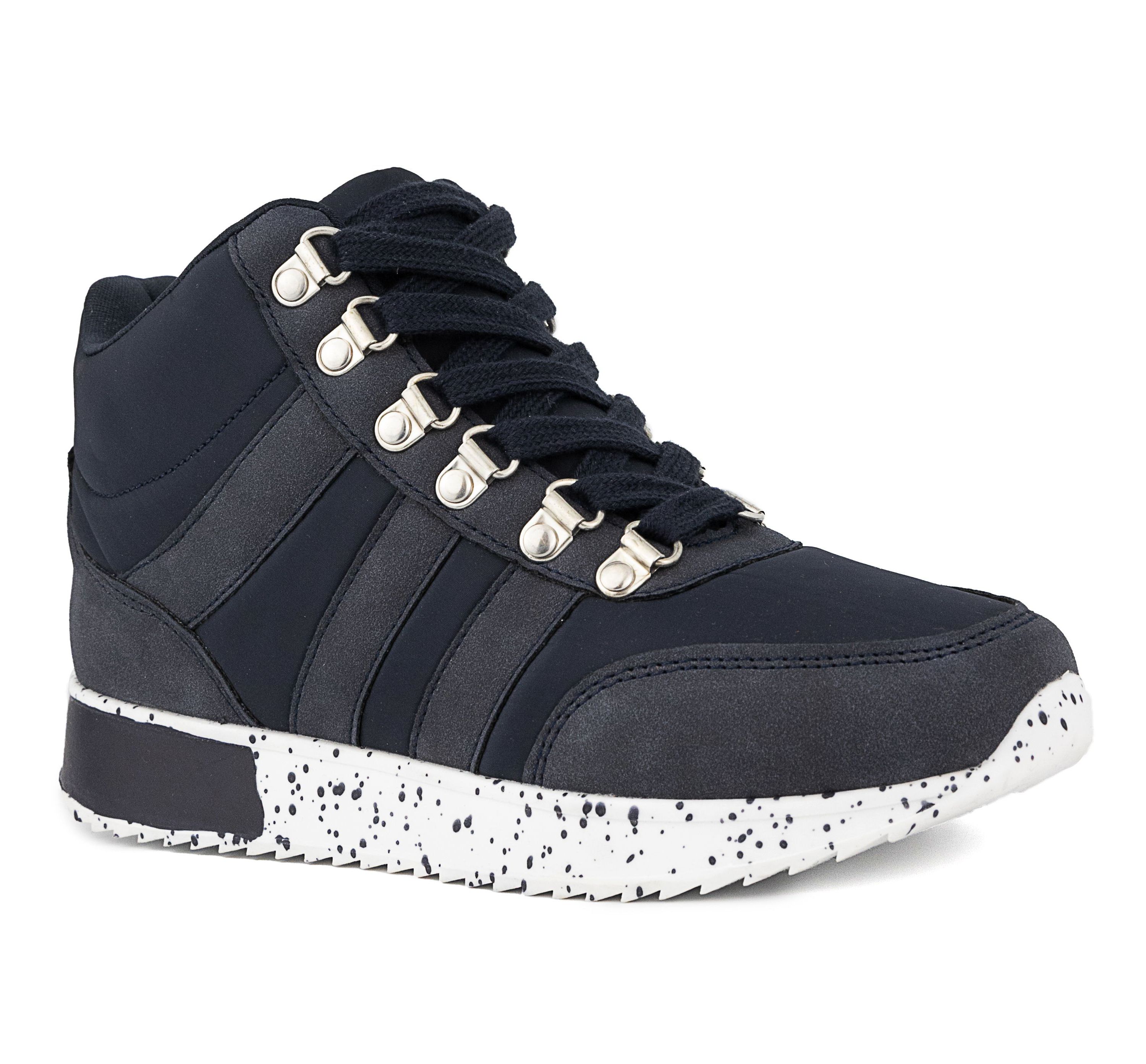 Maxwell Fashion Sneaker