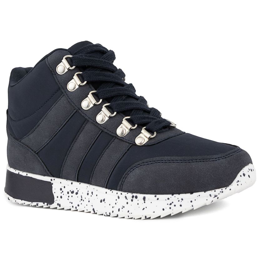 Maxwell Fashion Sneaker