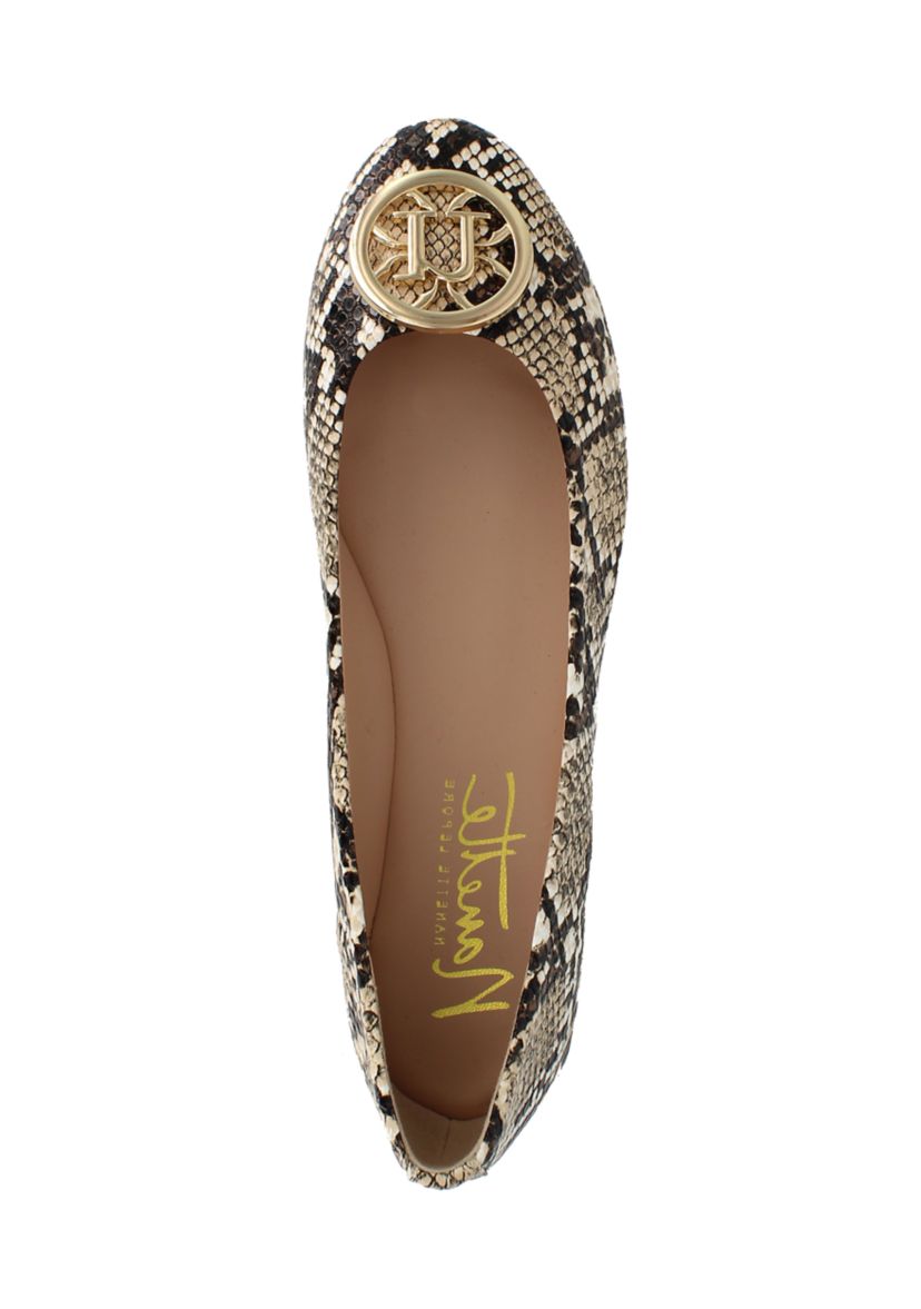 Haylie Round Toe Ballet Flats