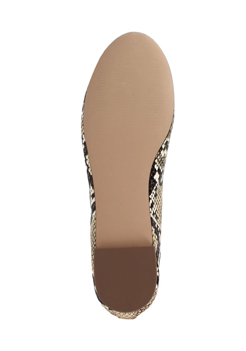 Haylie Round Toe Ballet Flats