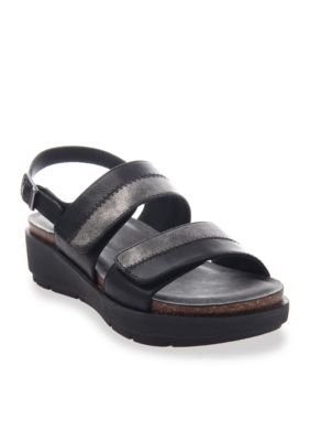 clarks belk