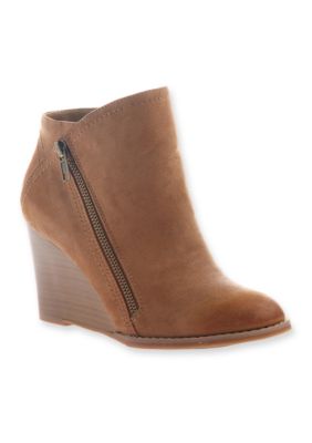 belk brown booties