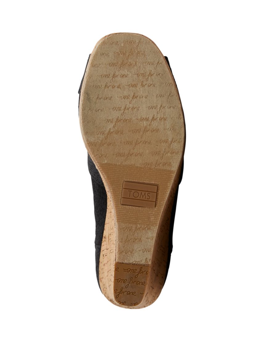 Black Woven Classis Wedges