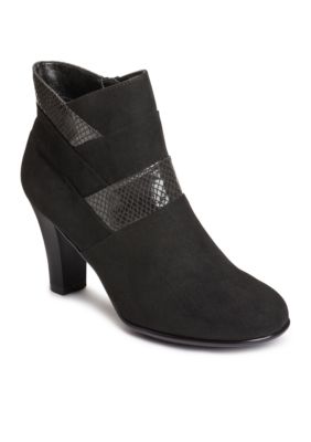belk wedge boots