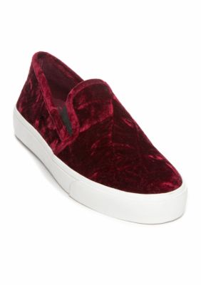 crown and ivy shoes belk