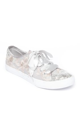 kaari blue sneakers